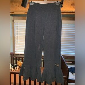 Matilda Jane Grey Big Ruffle Pants Size M